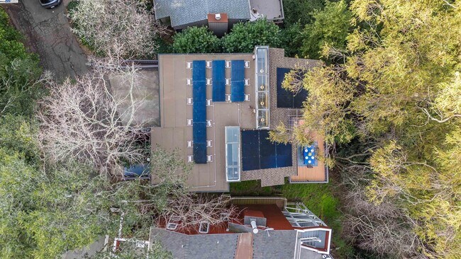 Building Photo - 6425 Zinn Dr