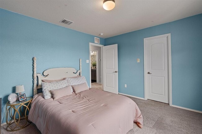 Building Photo - 124 Northern Harrier Ct