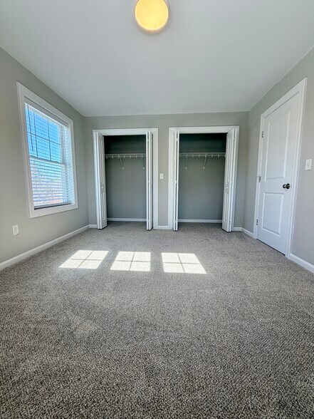 Building Photo - 50 Pleasant St