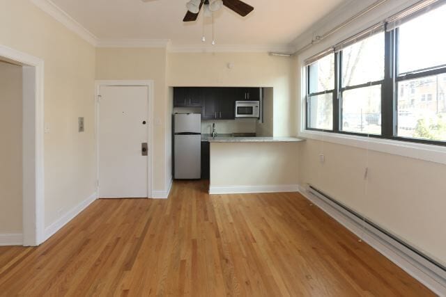 Building Photo - 4619 N Paulina St