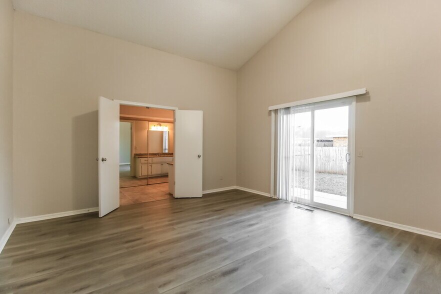 Building Photo - 8916 Northridge Terrace