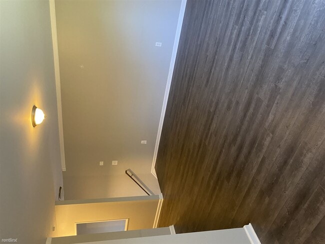 Building Photo - 1 br, 1 bath Condo - 33903 Pondview Cir