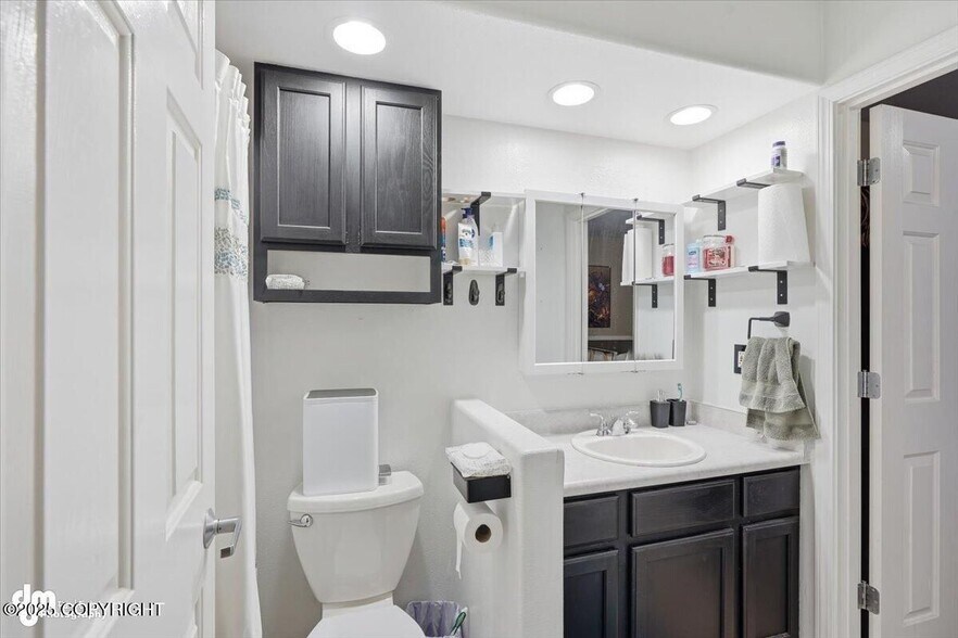 Building Photo - 11288 Wood River Way