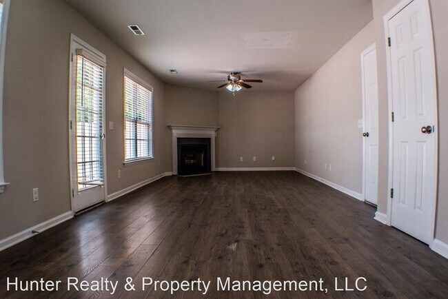 Building Photo - 3 br, 2.5 bath House - 2535 Wynbrook Drive