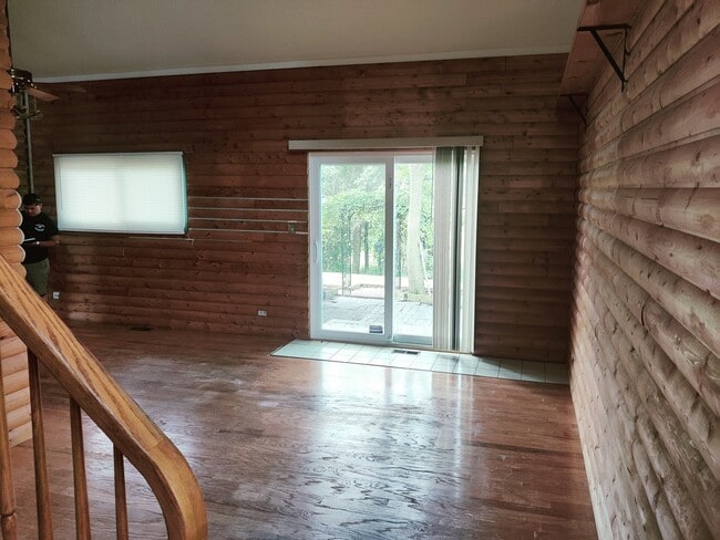 Building Photo - 1101 Sausalito Ct