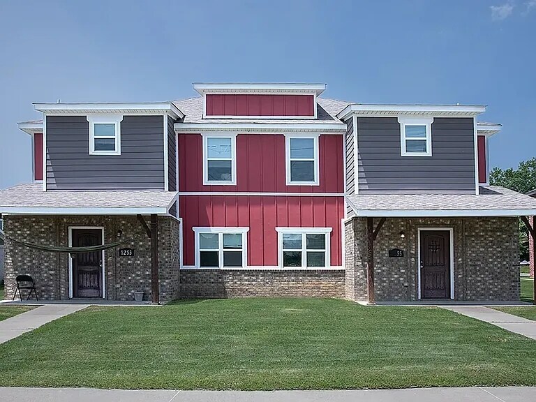 Building Photo - 1255 N Rupple Rd