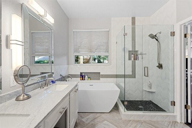 Building Photo - 4129 Travis Country Cir