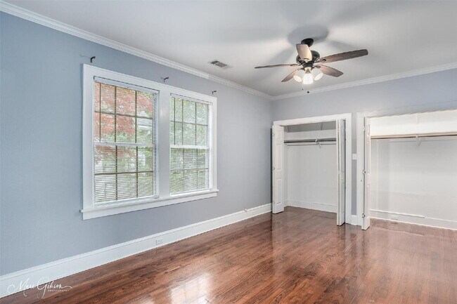 Building Photo - "Charming 3-Bed Oasis in Bossier City with 1.5 Baths & Spacious 1917 Sq Ft Layout!"