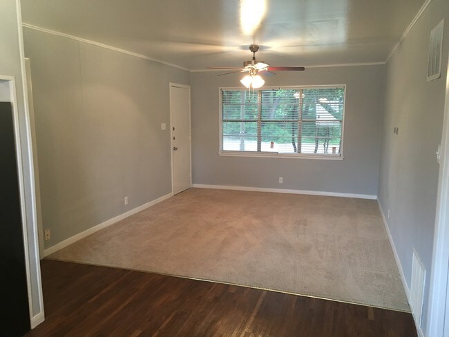 Living Room - Palmwood Place Apartments