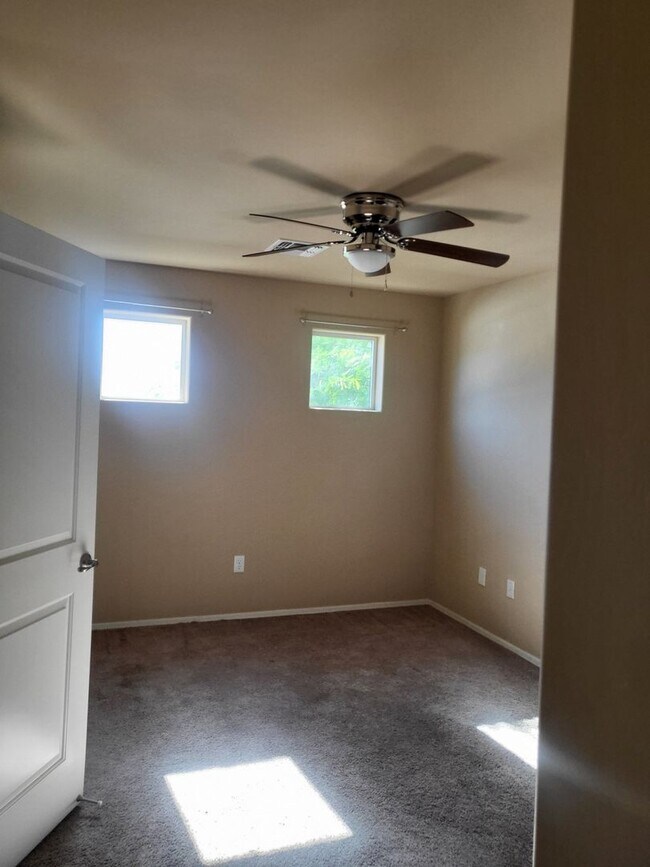 Building Photo - Charming 3BR House in Tucson