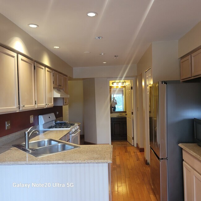 Building Photo - 1431 Orleans Dr