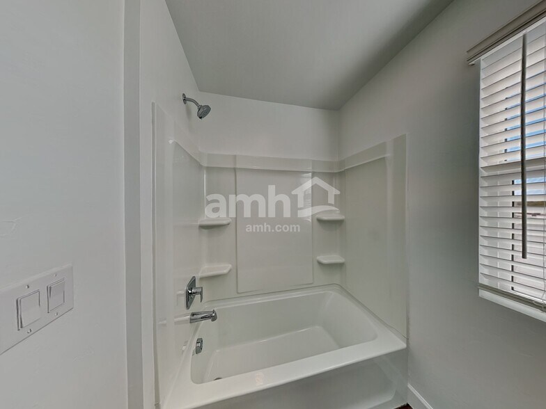 Building Photo - 6116 W Paseo Hilario