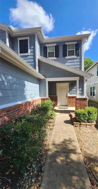 Building Photo - 18222 Valebluff Ln
