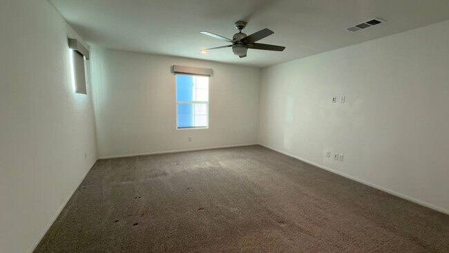 Building Photo - 10610 Sariah Skye Ave