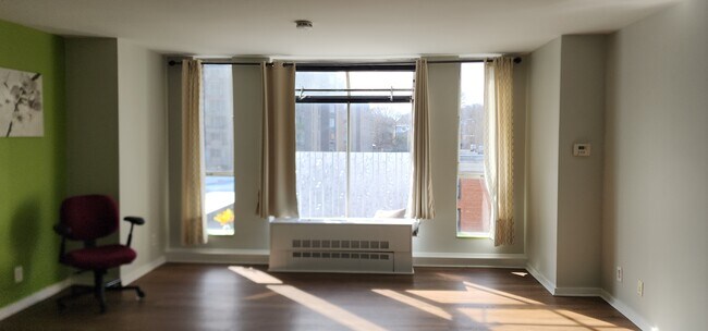 Building Photo - 44 Washington St