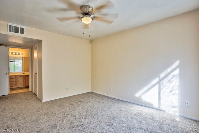 Building Photo - 3035 Casey Dr