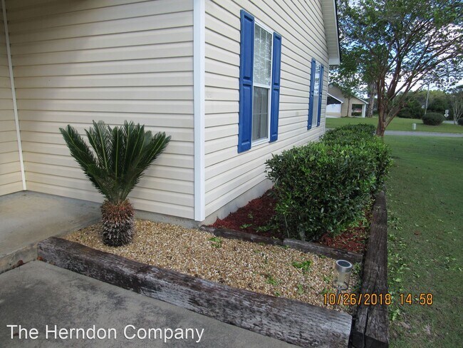 Building Photo - 3 br, 2 bath House - 3712 Kendall Court
