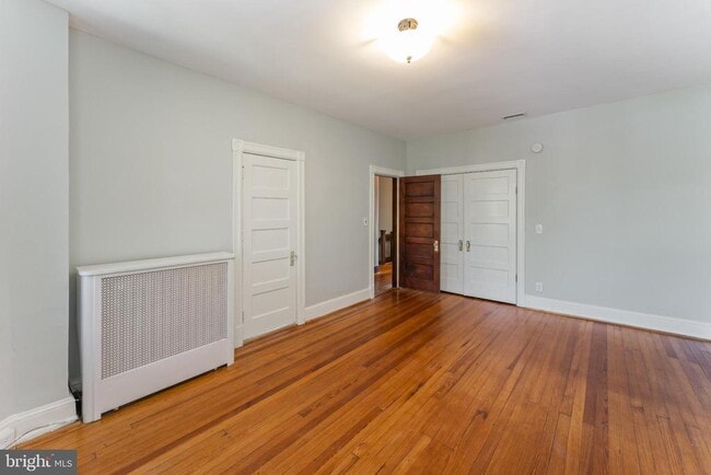 Building Photo - 521 Randolph St NW