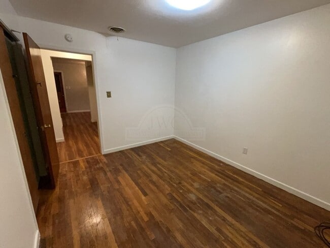 Building Photo - 1104 S 23rd St