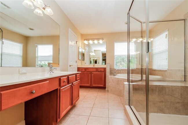 Building Photo - 10448 Sky Flower Ct