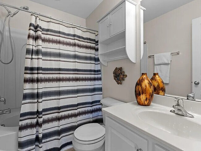Building Photo - Earn Wealth While Leasing - Like a Homeown...