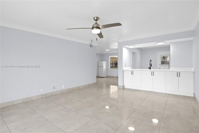 Building Photo - 4100 N 58th Ave
