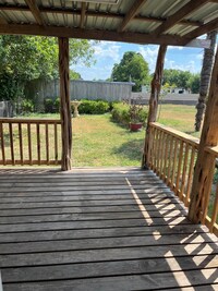 Building Photo - 303-B 1st St