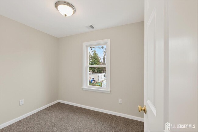 Building Photo - 119 Vogel Pl