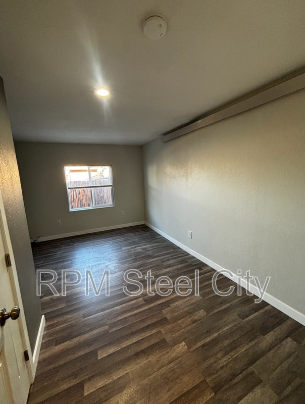 Building Photo - 2521 Emilia St