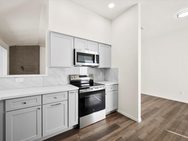 Building Photo - 10506 Twilight Moon Dr