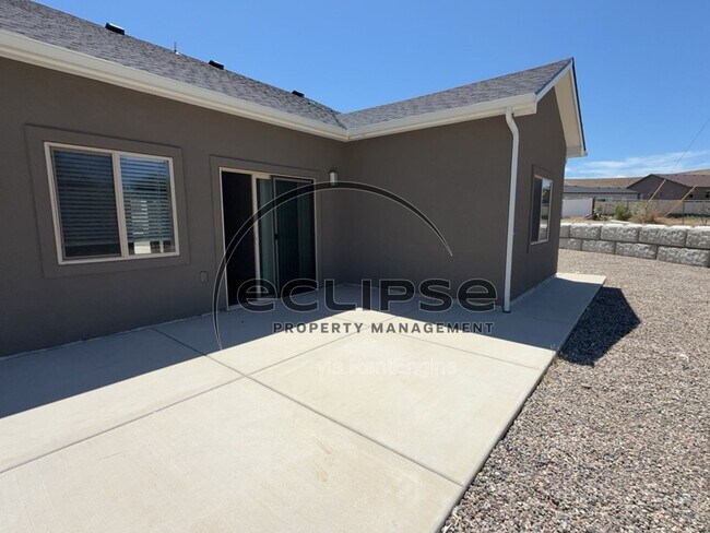 Building Photo - 149 Buena Vista Dr