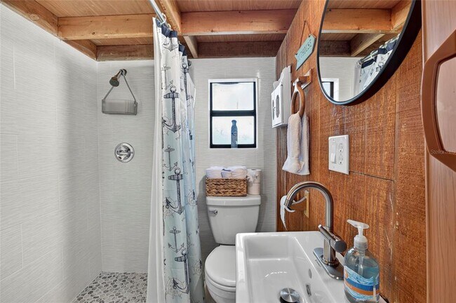 Building Photo - 4214 W Ohio Ave