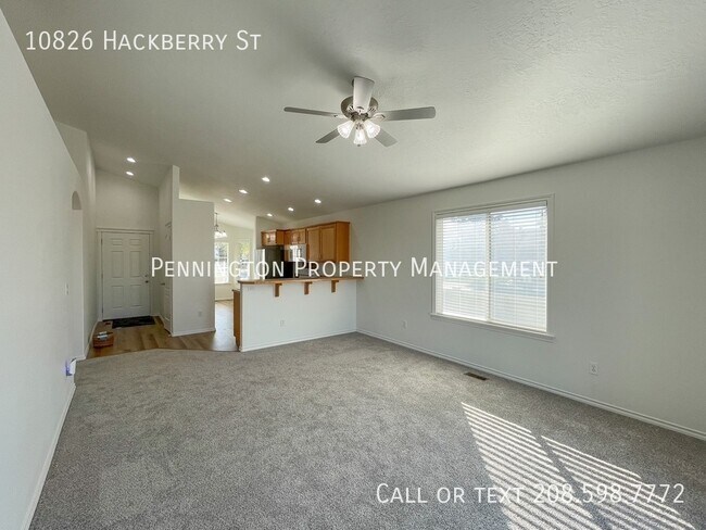 Building Photo - 10826 Hackberry St