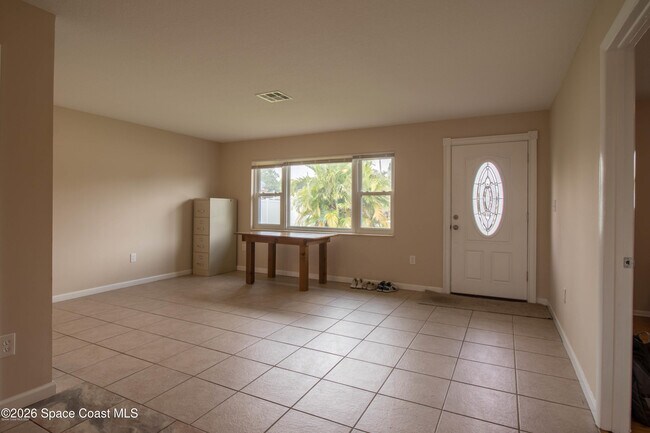 Building Photo - 2812 Kingston Ln