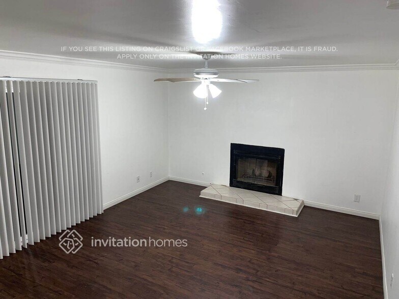 Building Photo - 19359 Green Mountain Dr