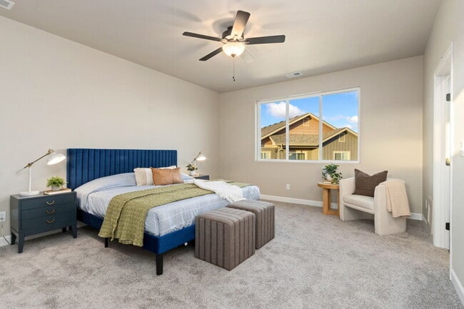 Building Photo - 7578 Little Fox Ln