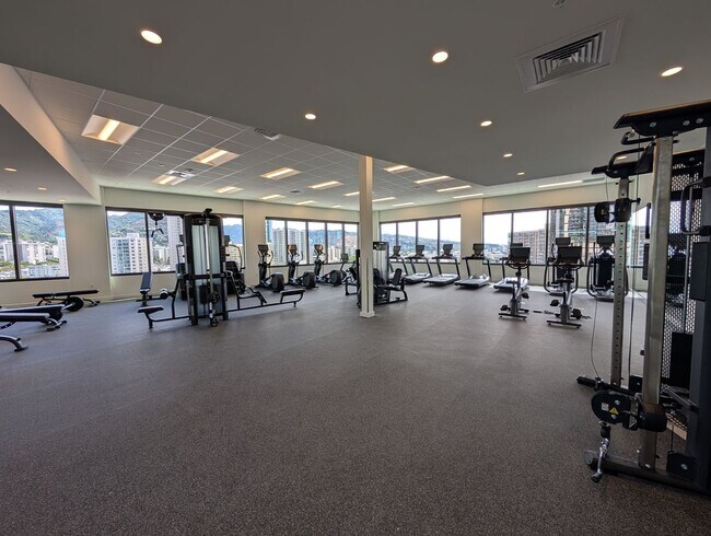 Building Photo - The Park on Keeaumoku brand new studio apa...