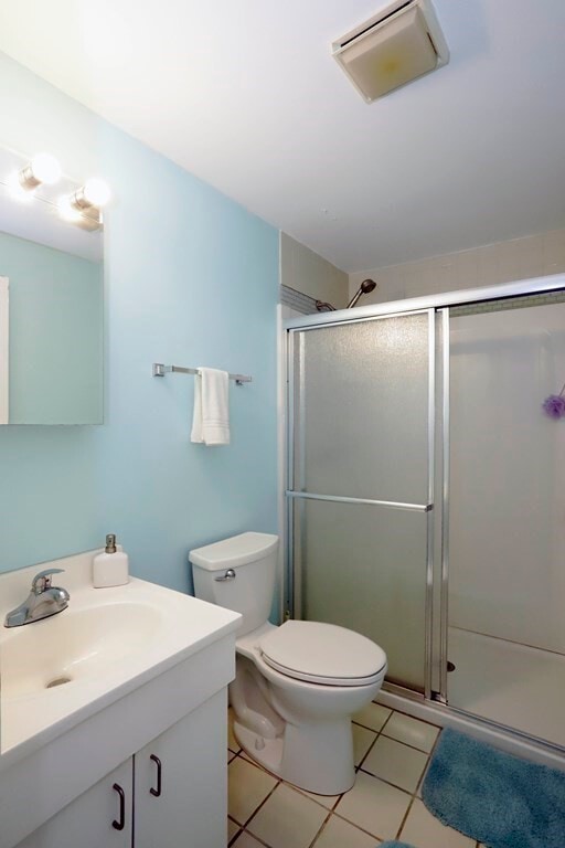 Building Photo - 1261 Church St