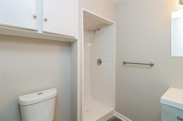 Building Photo - 3550 Creston Ct