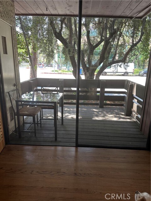 Building Photo - 21931 Burbank Blvd