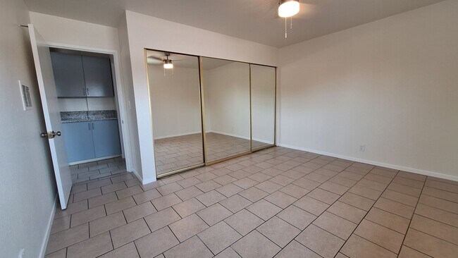 Building Photo - 13230 Cordary Ave