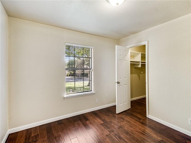 Building Photo - 11718 Spotted Horse Dr