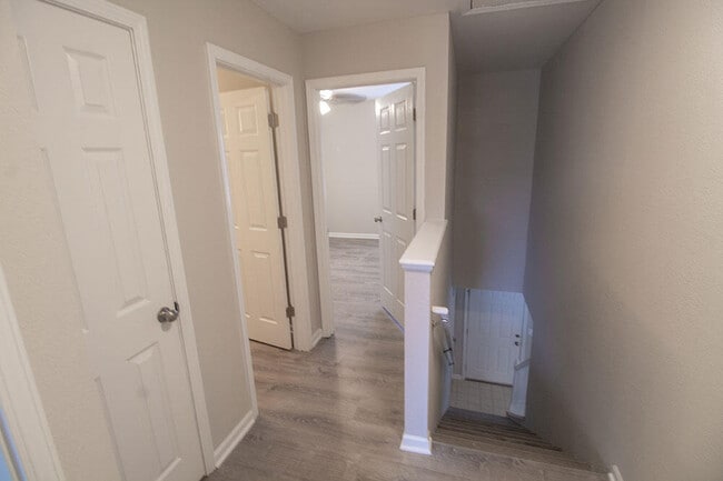 Building Photo - 1306 Godas Cir