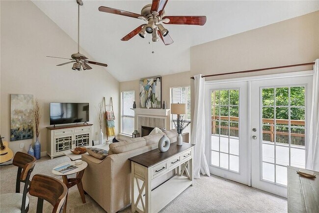 Building Photo - 239 Plimsol Ct