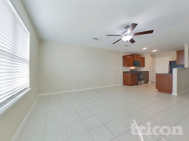 Building Photo - 680 Totem Trail Dr