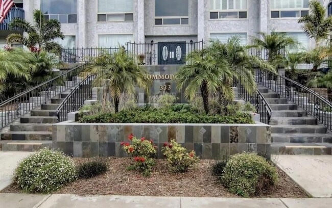 Building Photo - 333 Orange Ave