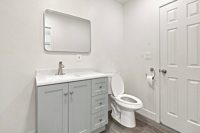 Building Photo - 2300 Brundage Ln