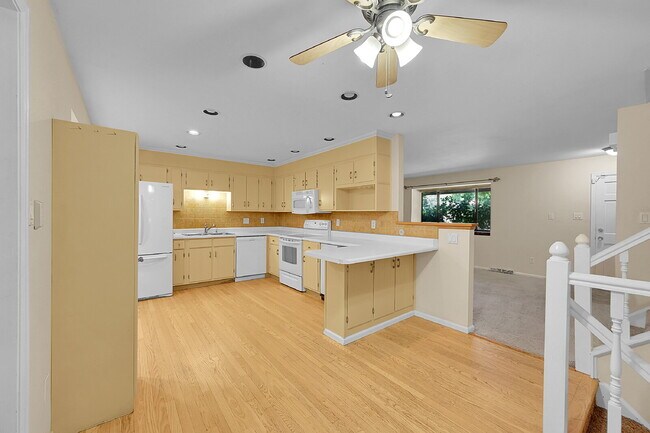 Building Photo - $3,100 - 3 Bed, 2.5 Bath Home in Littleton...