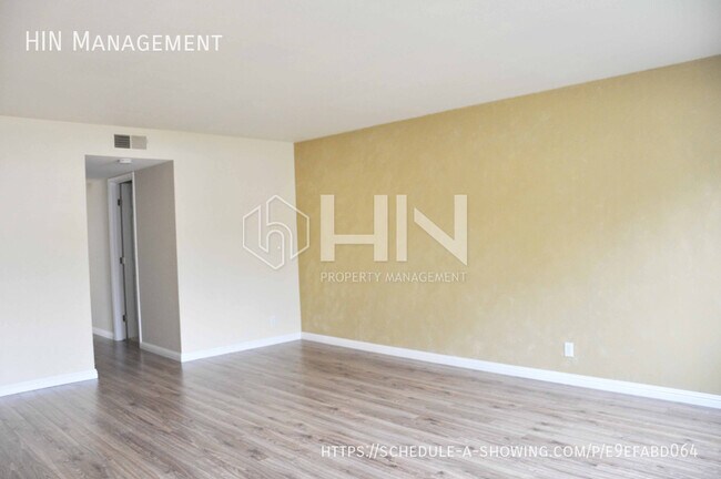 Building Photo - 2198 Goldcrest Cir