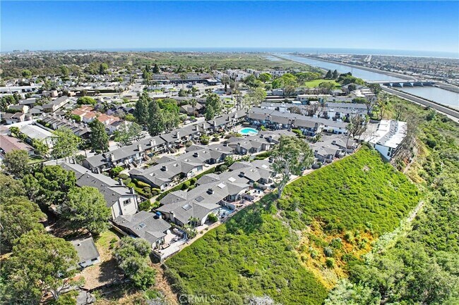 Building Photo - 2175 Pacific Ave